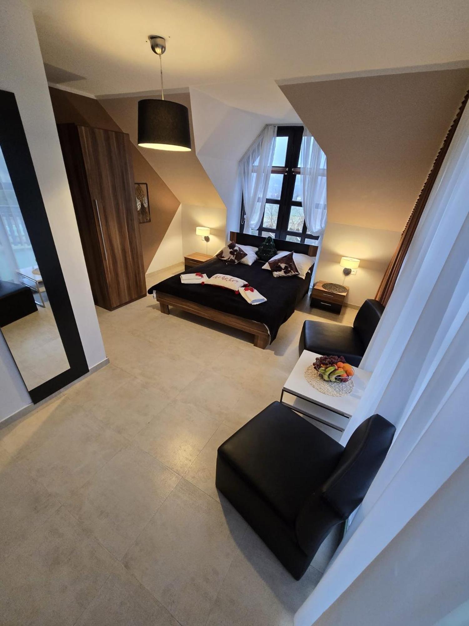 Dog Friendly Dom, Apartamenty Wichrowe Wzgorza Z Basenem Brenna Ustroń Eksteriør billede